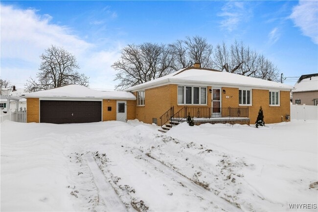 Building Photo - 133 Halstead Ave