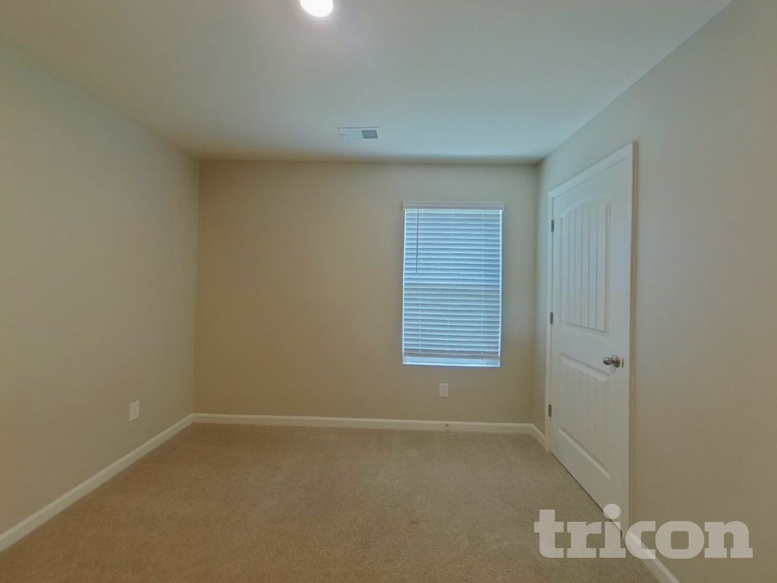 Building Photo - 864 Bentley Dr