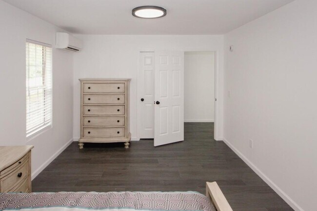 Building Photo - 6157 Orville Dr