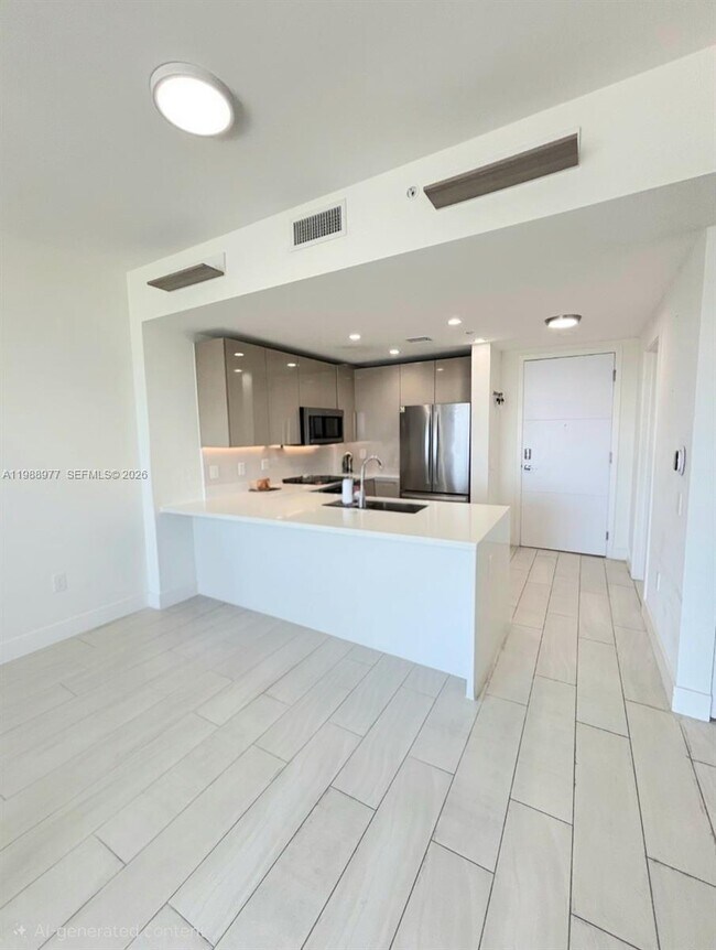 Building Photo - 2000 Metropica Wy