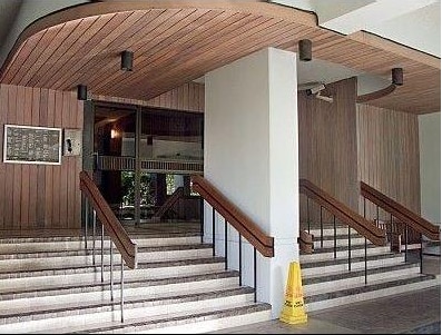 Front Bldg. Entrance - 2600 Pualani Way