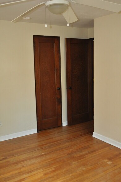 bedroom - 396 Anawanda Ave