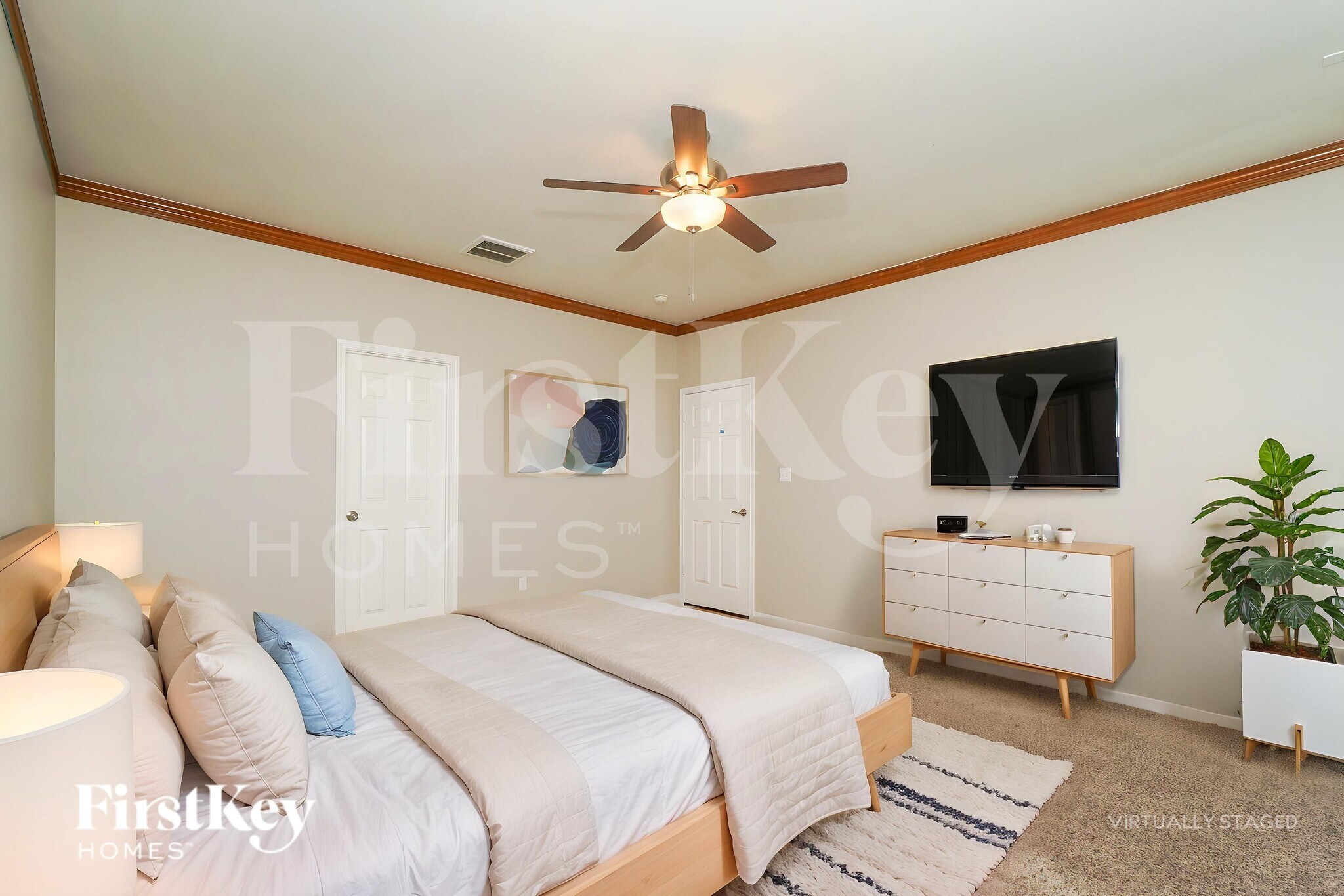 Building Photo - 20930 Pedregoso Ln