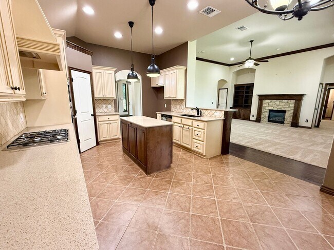 Building Photo - 4321 Carrington Ct