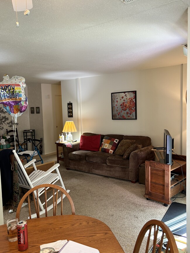 Building Photo - 302 Presque Isle Blvd