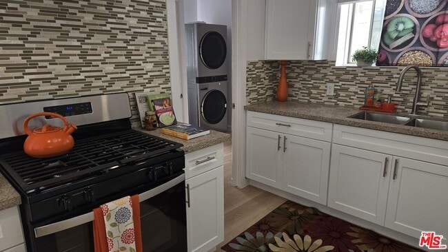 Building Photo - 4269 McClung Dr