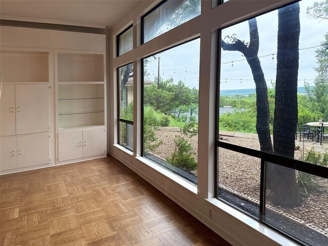 Building Photo - 112 Highlander Cove