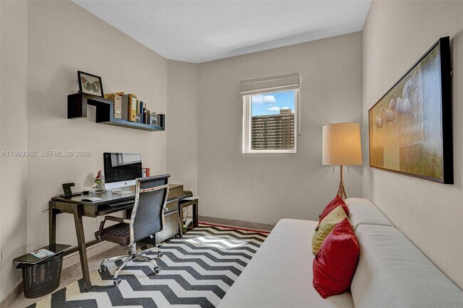 Building Photo - 1945 S Ocean Dr