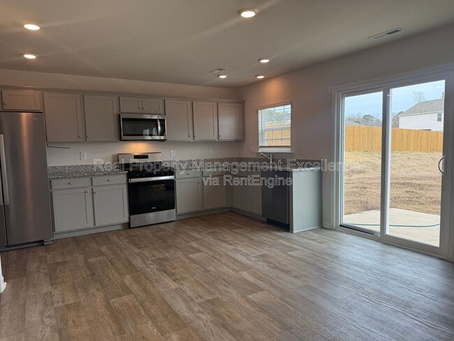 Building Photo - 3117 Pasile Ct