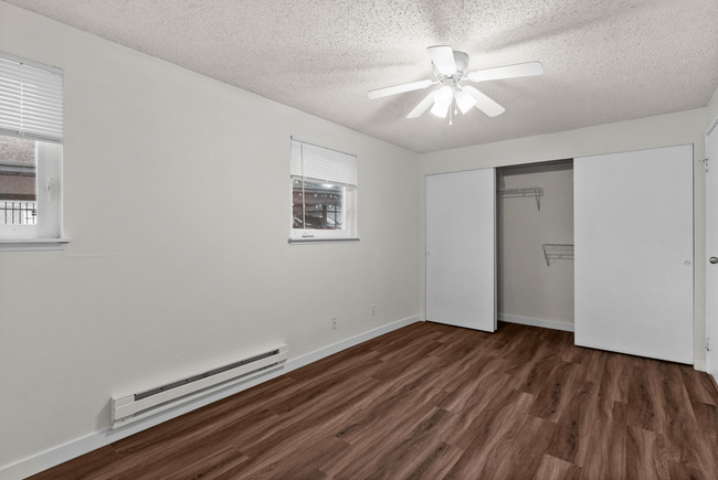 1 Bedroom w/Den Staged - Bay Ridge Apartments