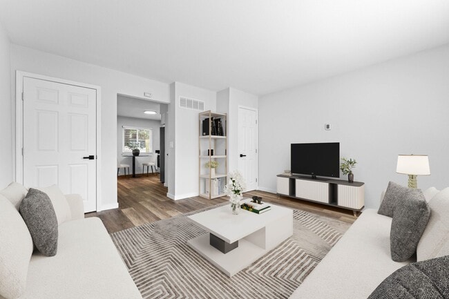 Building Photo - 2726 Center St