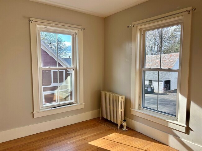 Building Photo - 48 Congress St