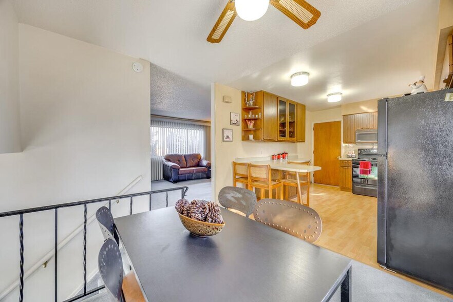 Building Photo - 1123 Lehmberg Blvd