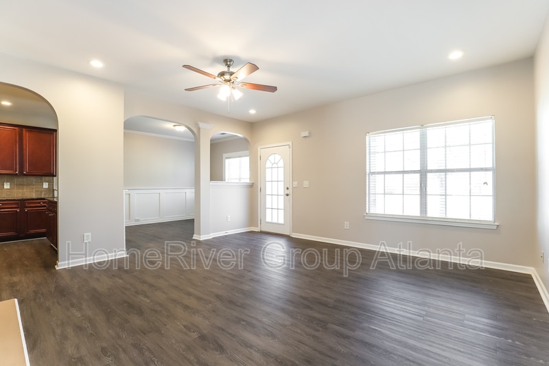 Building Photo - 432 Orchid Ln