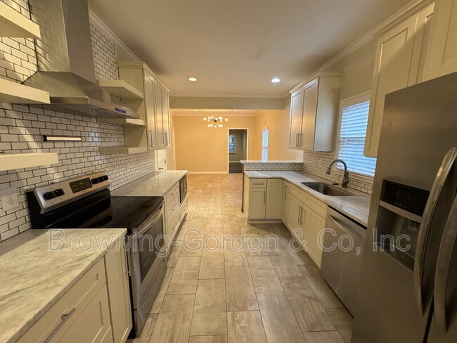 Building Photo - 1125 N. Second St.