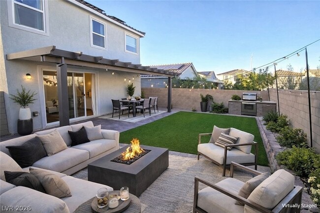 Building Photo - 10382 Arroyo Willow St