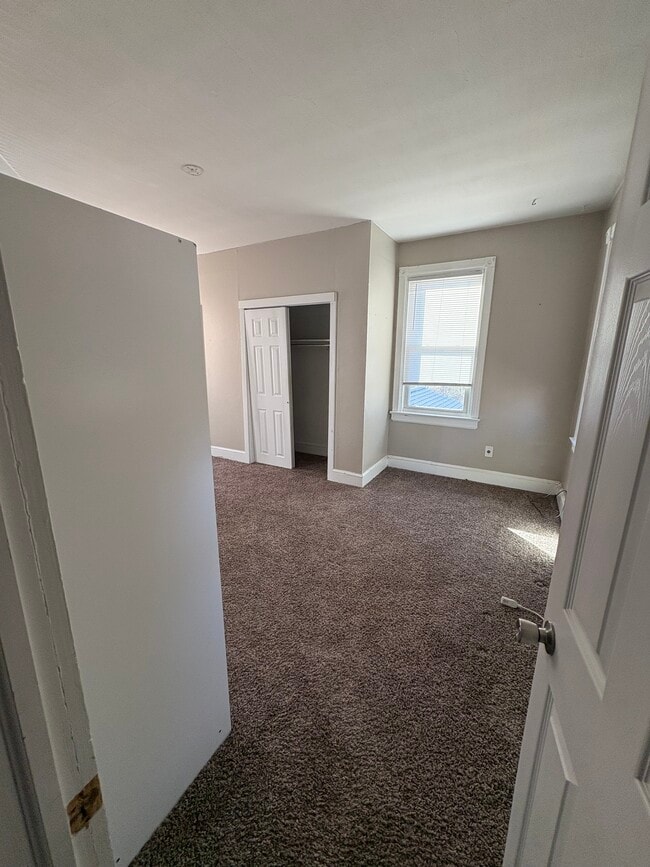 Building Photo - 499 Delaware Ave