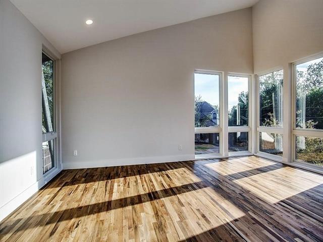 Building Photo - 2228 Madera St