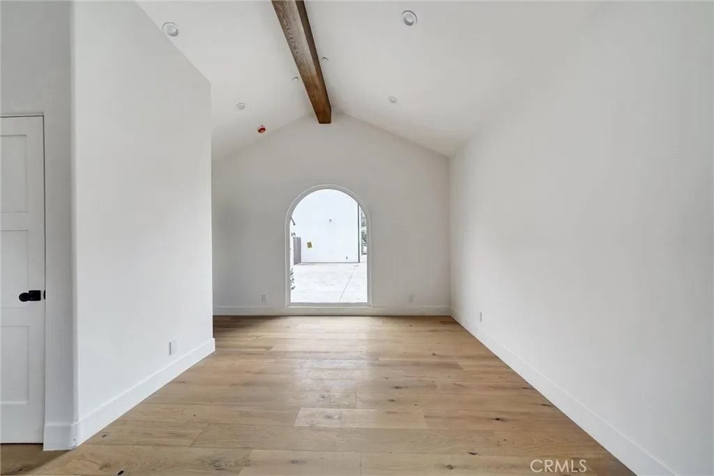 Building Photo - 1569 Wesley Ave