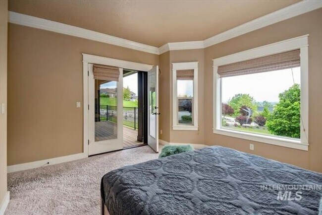 Building Photo - Exquisite home on acreage in Star