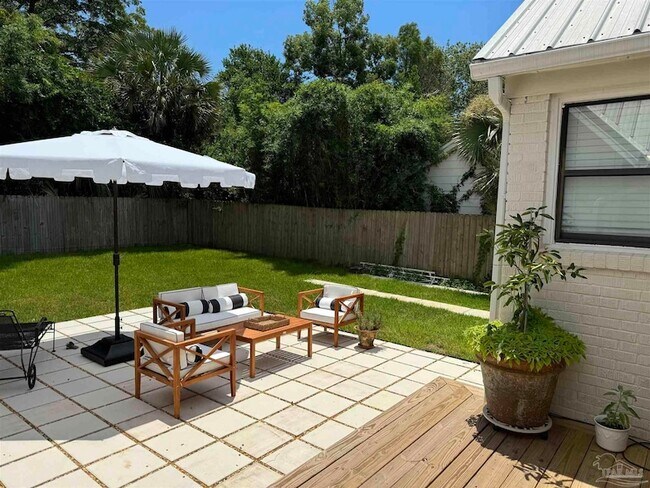 Building Photo - 1716 N 20th Ave