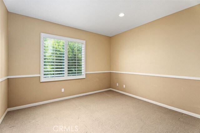 Building Photo - 9 Garnet