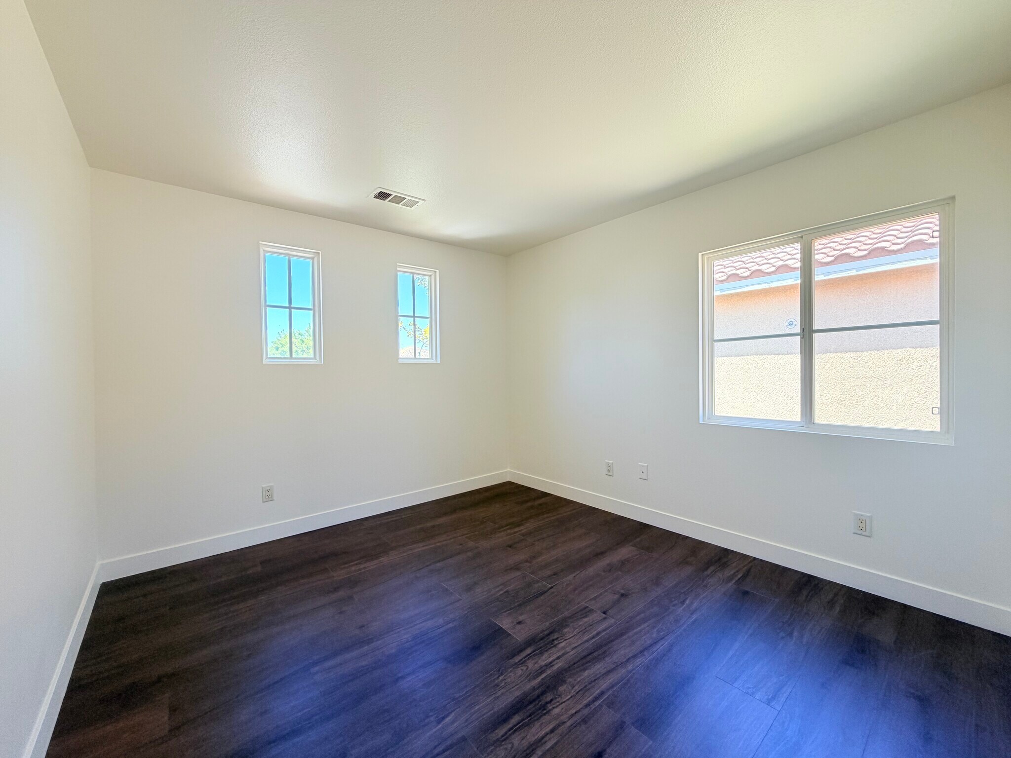 Building Photo - 28330 Linda Vista St