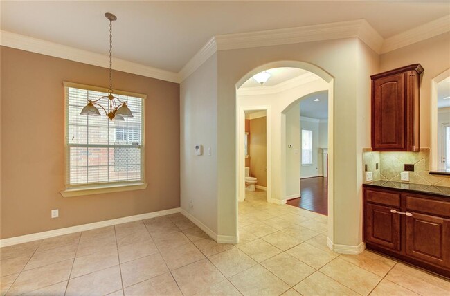 Building Photo - 13310 Olive Trail