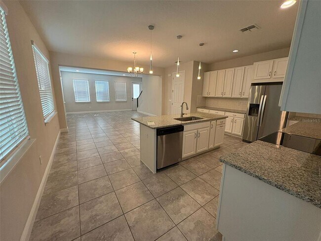 Building Photo - 15833 Marina Bay Dr