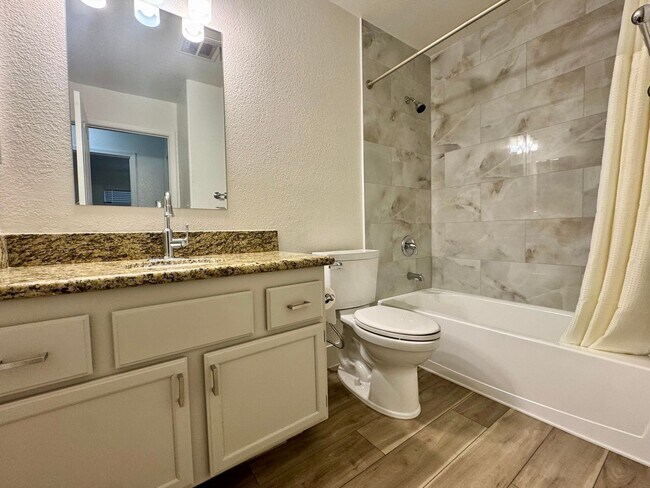 Building Photo - Gorgeous single story home!!