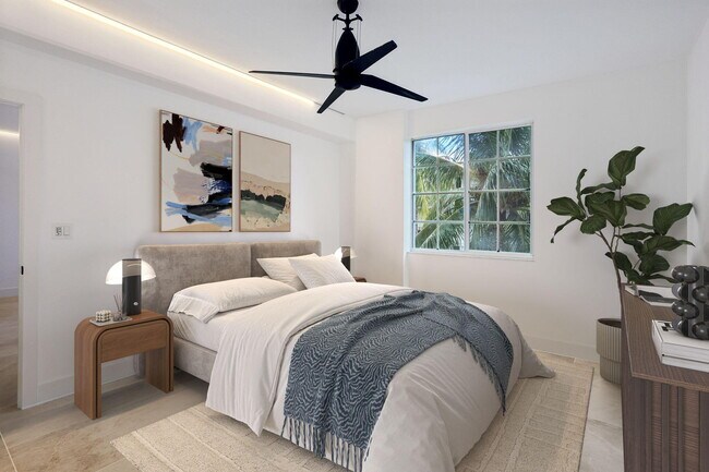 Building Photo - 250 NE 3rd Ave