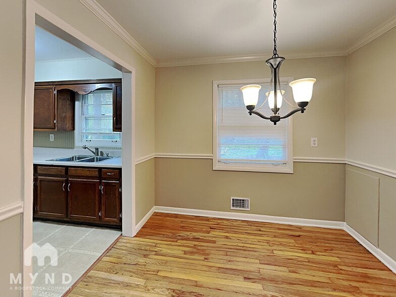 Building Photo - 7094 Chappell Cir NW