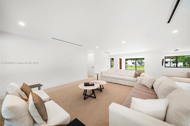 Building Photo - 7291 SW 129th St