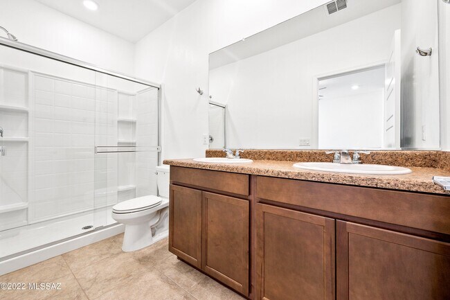 Building Photo - 6330 S Crescent Peak Dr