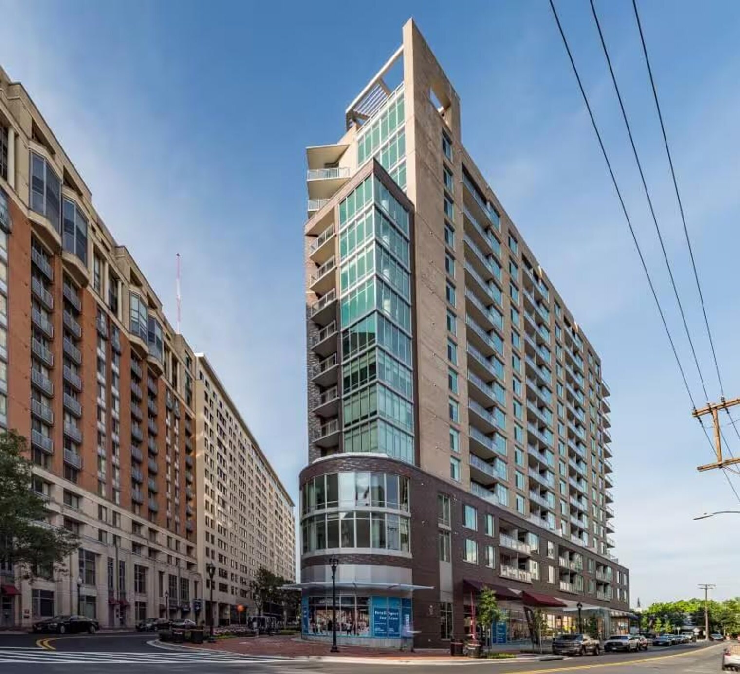 Building Photo - 4836 Rugby Ave