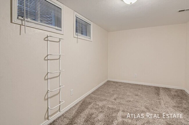 Building Photo - 7240 Roaring Spring Terrace