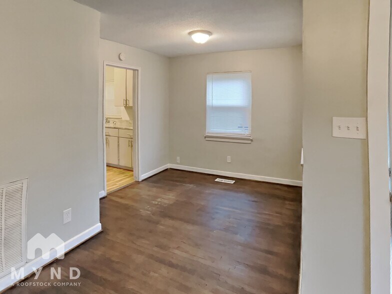 Building Photo - 1612 34th St Ensley