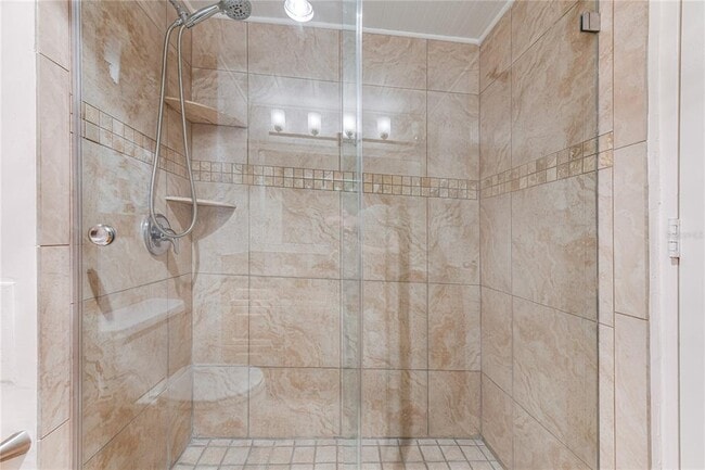 Building Photo - 880 Mandalay Ave