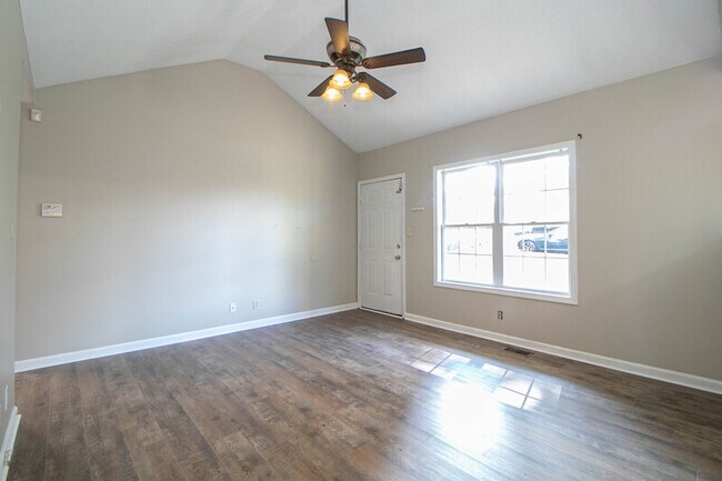 Building Photo - 2009 Timberline Cir