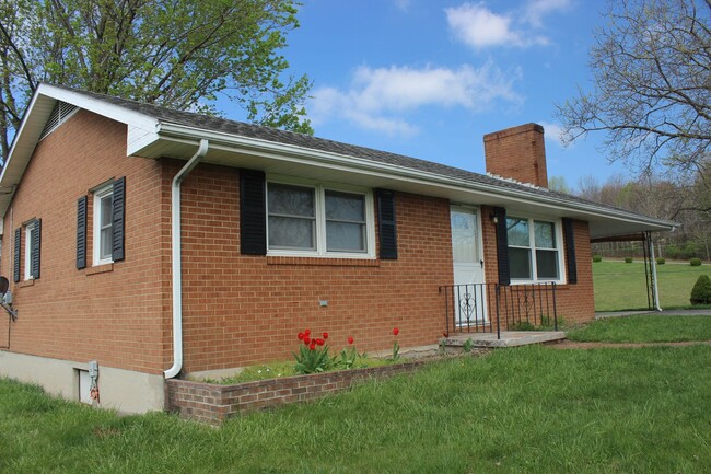 Primary Photo - 2 Bedroom 1 Bathroom Single Family Home