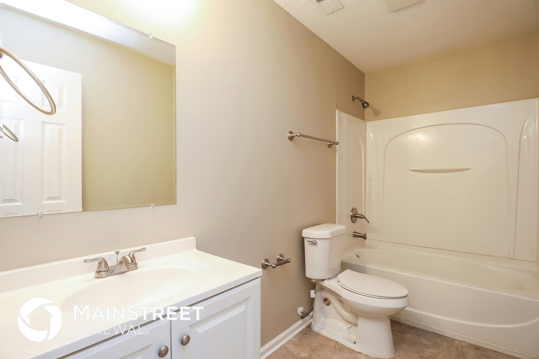 Building Photo - 6214 Creekbrooke Ct