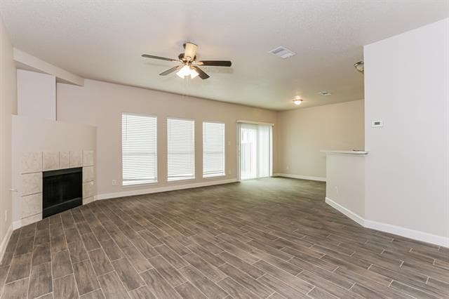 Building Photo - 1954 Pin Oak Ln