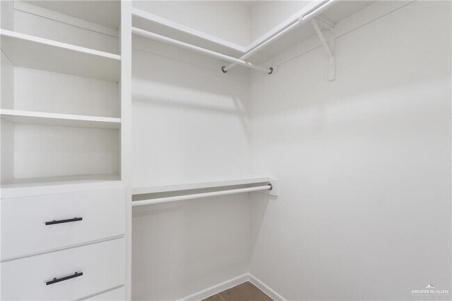 Building Photo - 13 San Andres