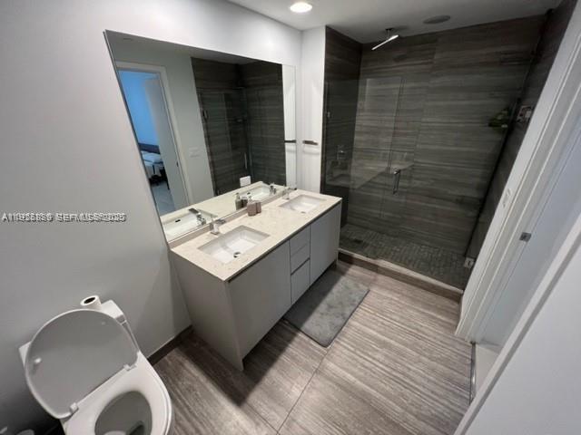 Building Photo - 1010 Brickell Ave