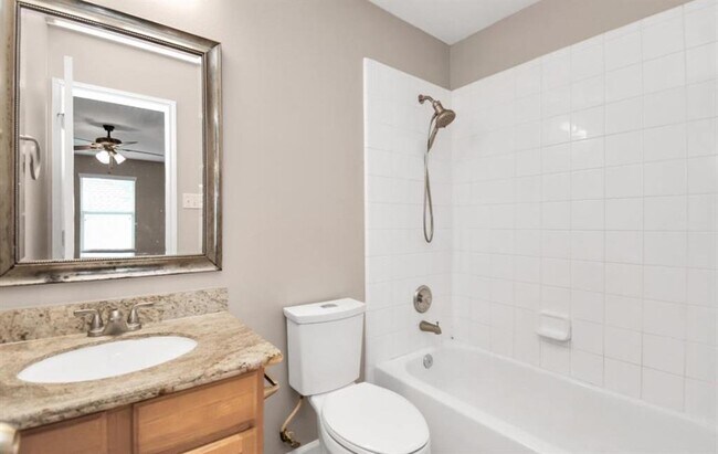 Building Photo - 12923 Abide Dr