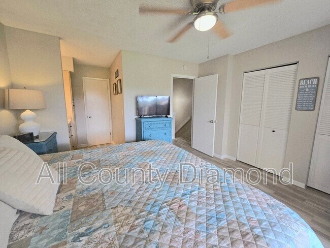 Building Photo - 17751 Panama City Beach Pkwy