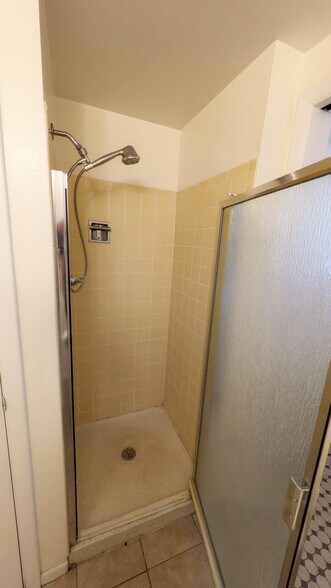 Building Photo - 8820 W 32nd Ave