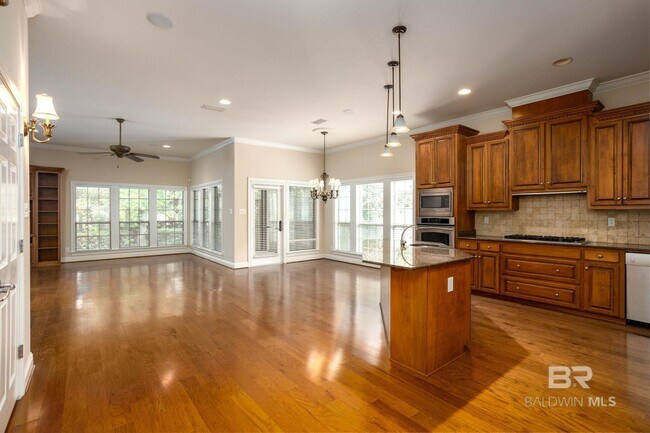 Building Photo - 116 Chestnut Ridge