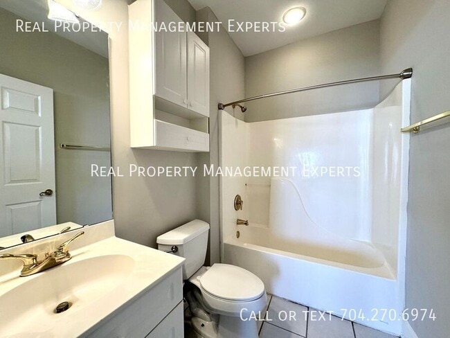 Building Photo - 8969 Meadow Vista Rd