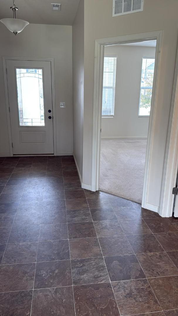 Building Photo - 5312 Veranda Dr